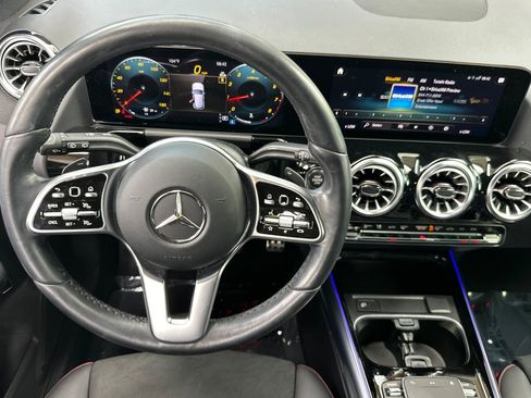 Certified 2023 Mercedes-Benz GLA 250 4MATIC image 30