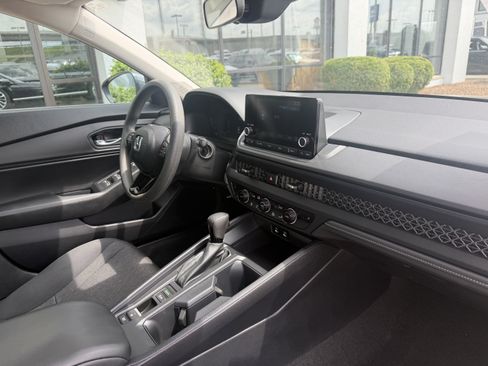 Used 2024 Honda Accord EX image 20