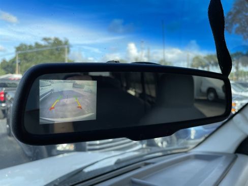 Used 2013 Ford E-350 and Econoline 350 XLT image 22