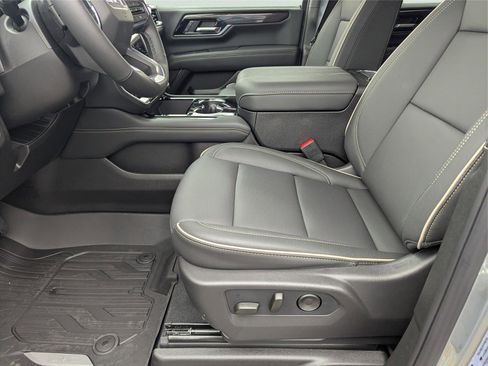 New 2026 GMC Yukon Elevation w/ LPO, Floor Liner Package image 18
