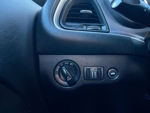 Used 2020 Dodge Challenger GT image 28