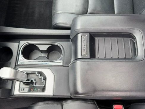 Used 2017 Toyota Tundra Platinum AWD/4WD image 27