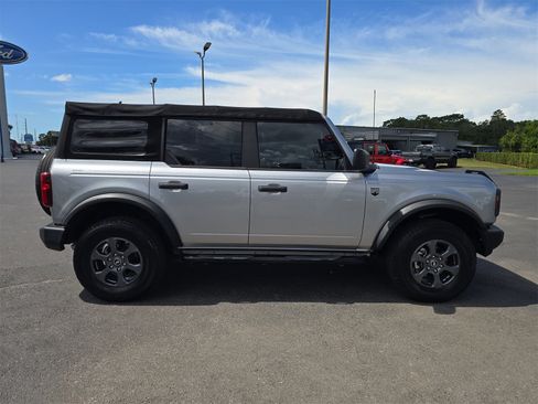 Certified 2022 Ford Bronco Big Bend image 3