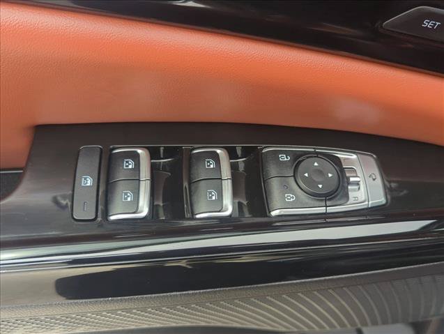 Used 2024 Kia Carnival SX Prestige FWD image 13