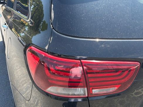 Used 2019 Kia Sorento L FWD image 12