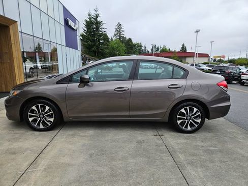 Used 2015 Honda Civic EX image 8