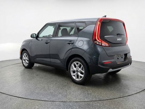 Used 2025 Kia Soul LX w/ LX Technology Package FWD image 6