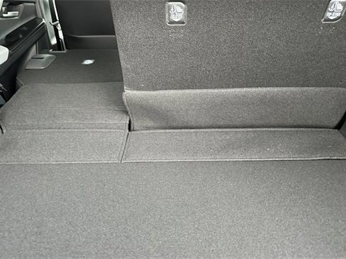 New 2026 Subaru Solterra image 12