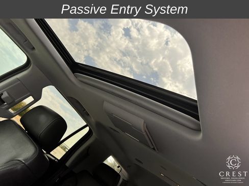 Used 2019 Chevrolet Tahoe Premier AWD/4WD image 20