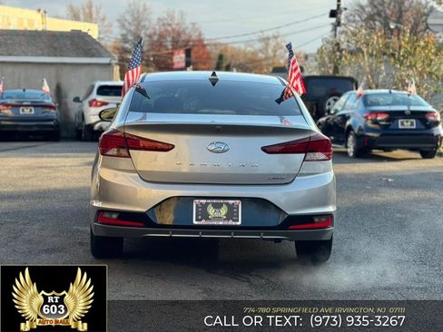 Used 2020 Hyundai Elantra Limited w/ Cargo Package (C1) image 5