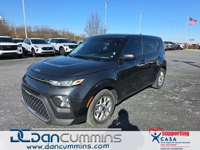 Used 2022 Kia Soul S
