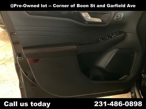 Used 2024 Ford Escape ST-Line Select w/ Tech Pack #2 AWD/4WD image 15