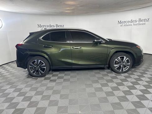 Used 2024 Lexus UX 250h AWD w/ Premium Package image 8