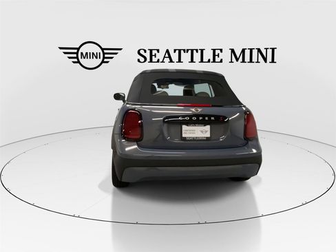 Certified 2025 MINI Cooper S image 9