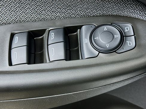 Used 2024 Chevrolet TrailBlazer LS image 15