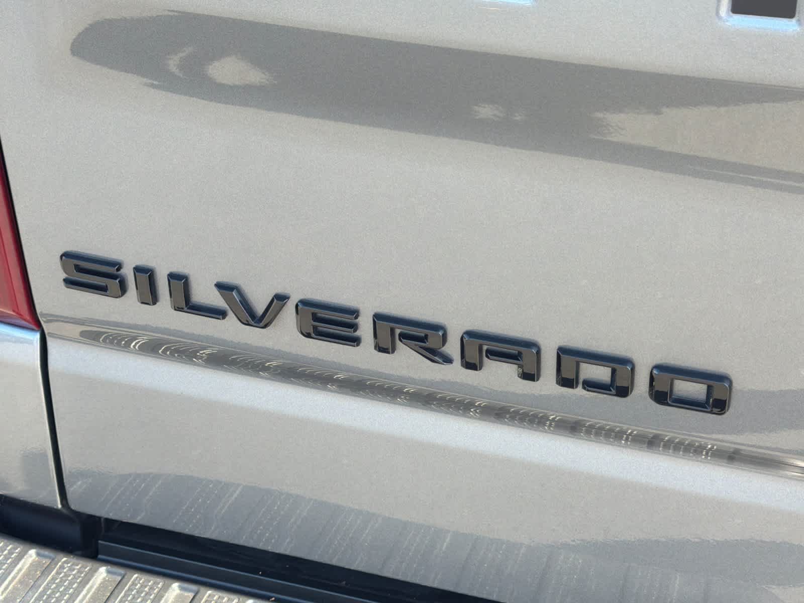 Used 2022 Chevrolet Silverado 1500 LT Trail Boss w/ LT Trail Boss Premium Package AWD/4WD image 31