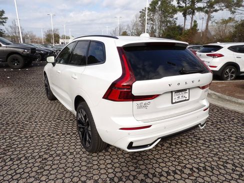 New 2026 Volvo XC60 B5 Plus w/ Protection Package Premier AWD/4WD image 8