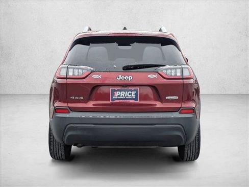 Used 2019 Jeep Cherokee Latitude Plus w/ Cold Weather Group image 7