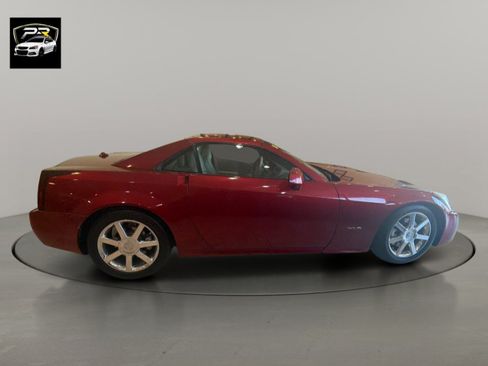 Used 2004 Cadillac XLR RWD image 6