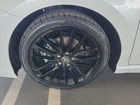 Used 2024 Toyota Camry XSE FWD image 31