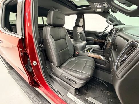 Certified 2019 Chevrolet Silverado 1500 High Country w/ Technology Package image 30