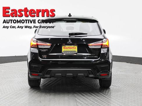 Used 2022 Mitsubishi Outlander Sport ES image 6