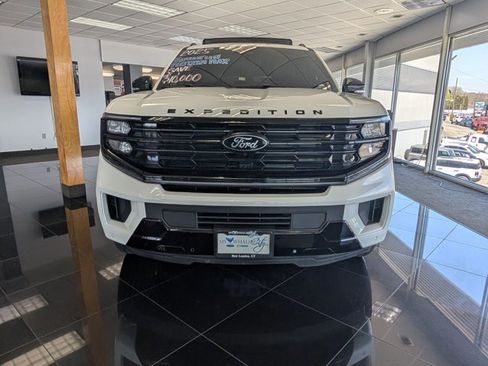 Certified 2025 Ford Expedition Max Platinum w/ Stealth Performance Package AWD/4WD image 7