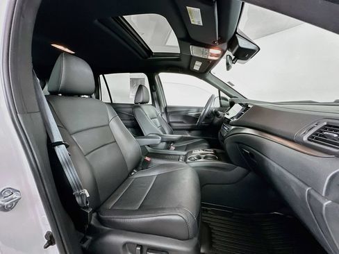Used 2023 Honda Passport EX-L image 29