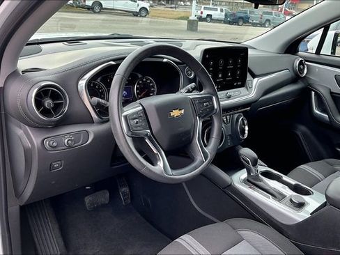 Used 2023 Chevrolet Blazer LT image 14