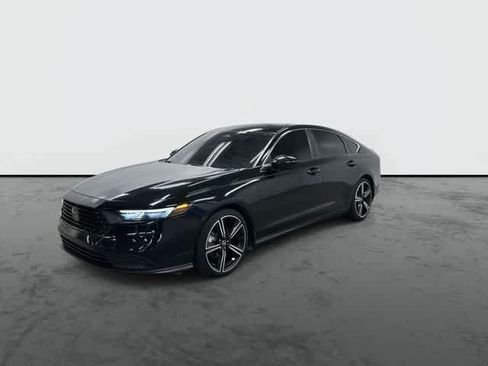 Used 2024 Honda Accord Sport image 8
