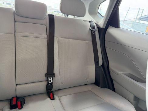 Used 2025 Hyundai Kona SEL image 37