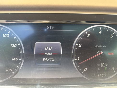 Used 2015 Mercedes-Benz S 550 4MATIC Sedan image 26