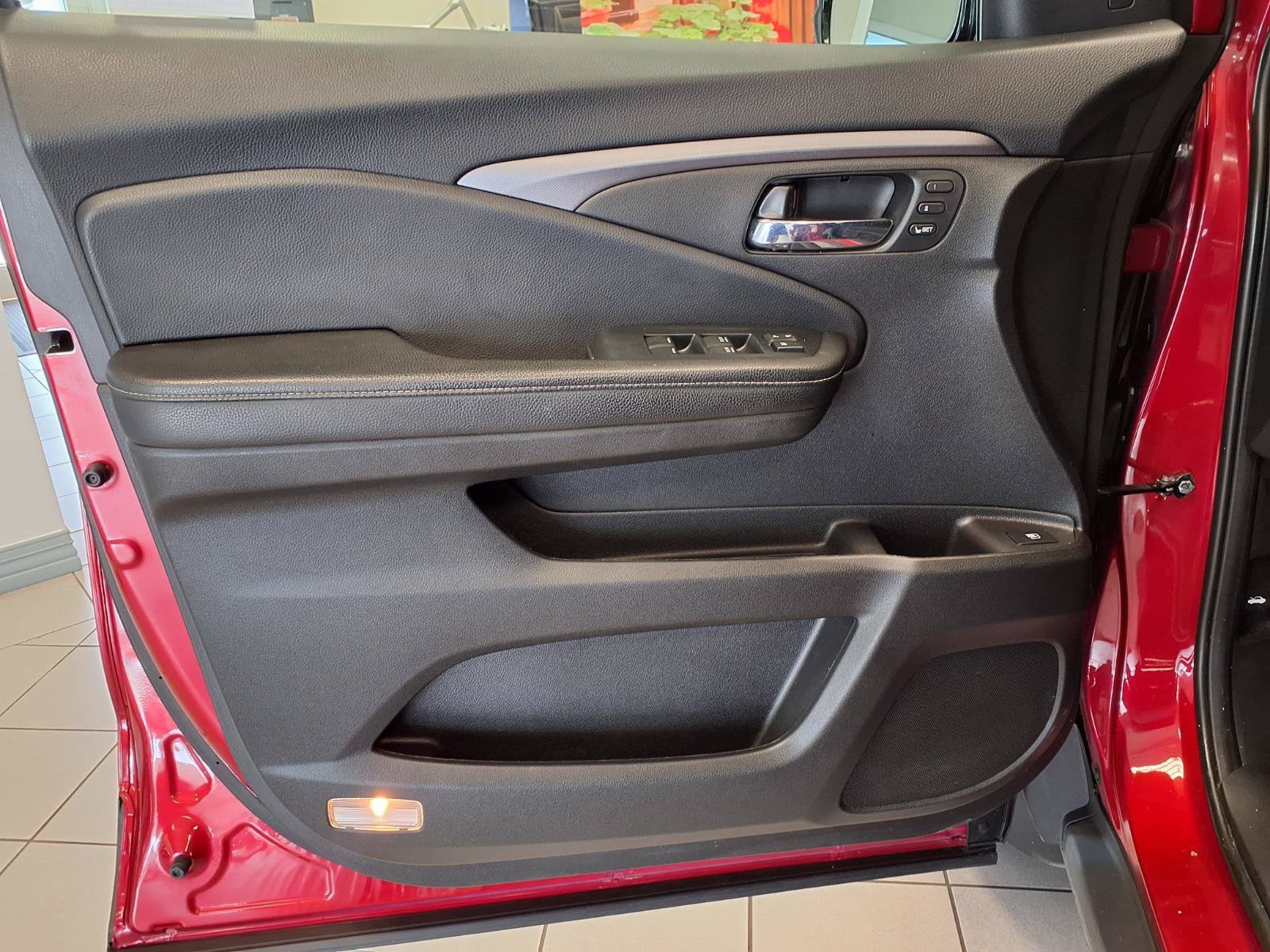 Used 2022 Honda Ridgeline RTL-E image 22