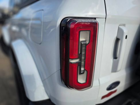 Certified 2022 Ford Bronco Outer Banks AWD/4WD image 35