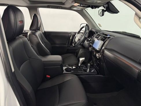 Used 2024 Toyota 4Runner TRD Off-Road Premium image 16