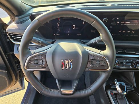 Used 2025 Buick Envista Sport Touring w/ Convenience I Package image 43