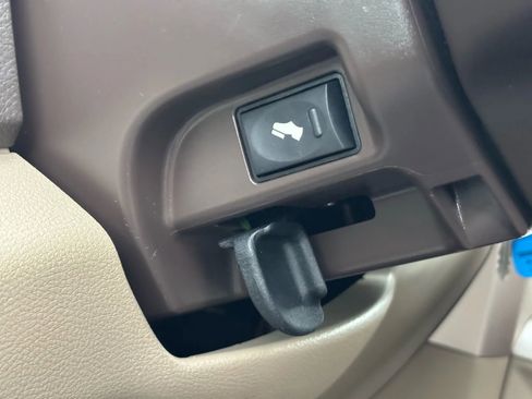 Used 2012 RAM 1500 Laramie Longhorn image 42