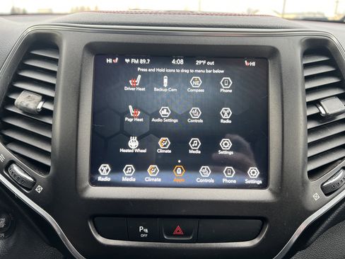 Used 2020 Jeep Cherokee Trailhawk w/ Comfort/Convenience Group image 4