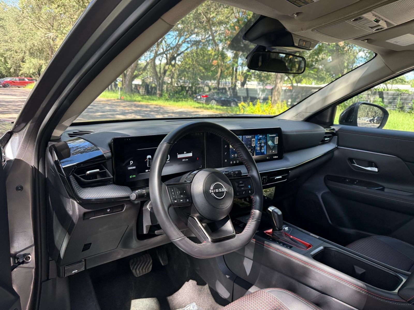 Used 2026 Nissan Kicks SR AWD/4WD image 30