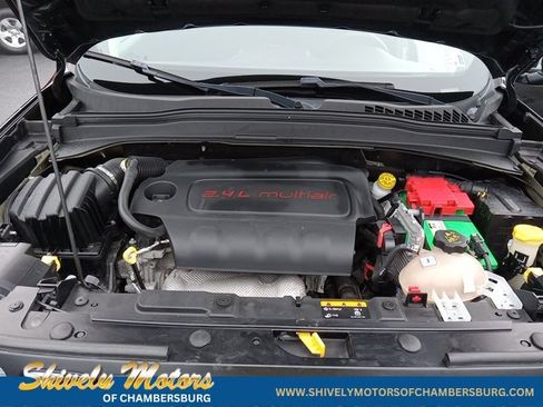 Used 2019 Jeep Renegade Latitude image 25