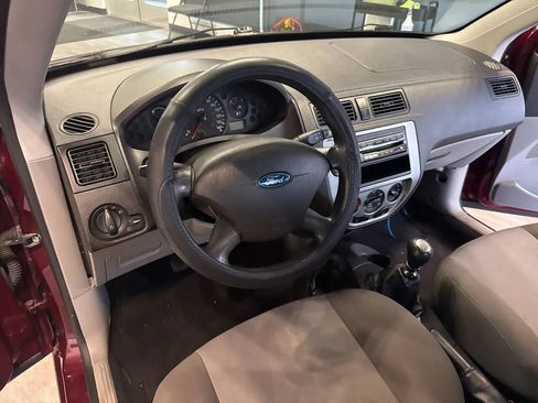 Used 2007 Ford Focus SES FWD image 19