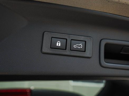 New 2026 Subaru Forester Premium AWD/4WD image 9