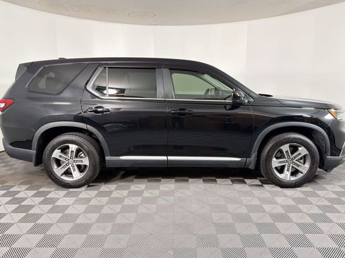 Used 2024 Honda Pilot EX-L image 8