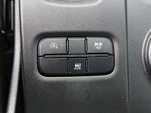 Used 2025 Ford Ranger XLT w/ Equipment Group 301A High RWD image 45