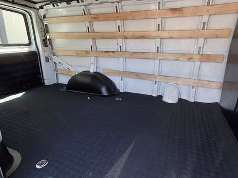 Used 2024 GMC Savana 2500 w/ Driver Convenience Package RWD image 10