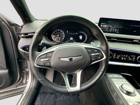 Used 2024 Genesis GV70 3.5T Sport w/ Sport Advanced Package image 11