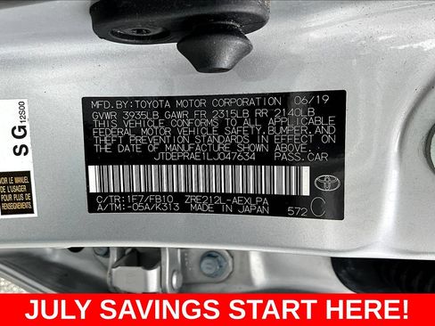Used 2020 Toyota Corolla LE FWD image 18