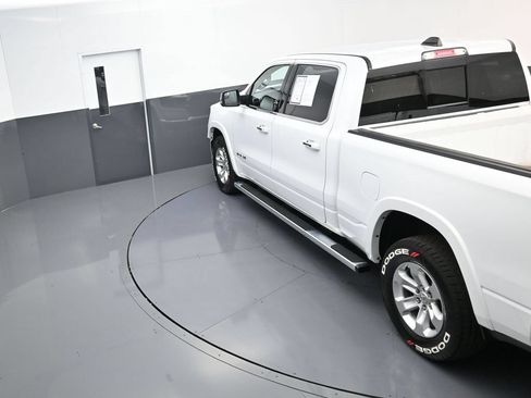 Used 2022 RAM 1500 Laramie AWD/4WD image 18