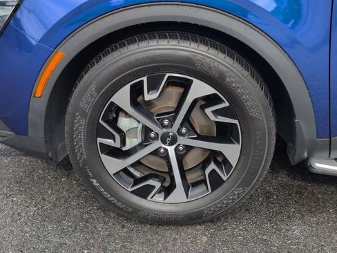 Used 2023 Kia Sportage EX image 11