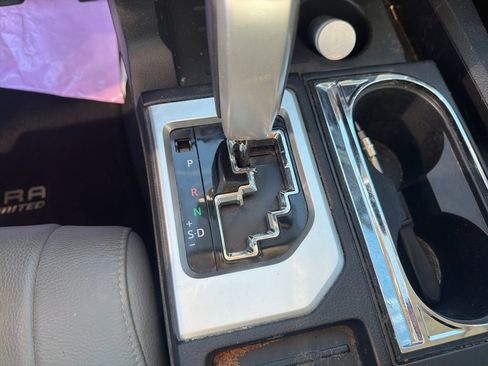 Used 2017 Toyota Tundra Limited image 20